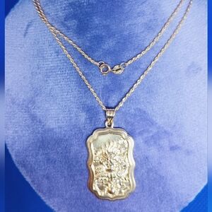 18k Saudi Gold Dragon Motif Pendant With Rope Chain  💯 Real Gold LW 1.2 Grms